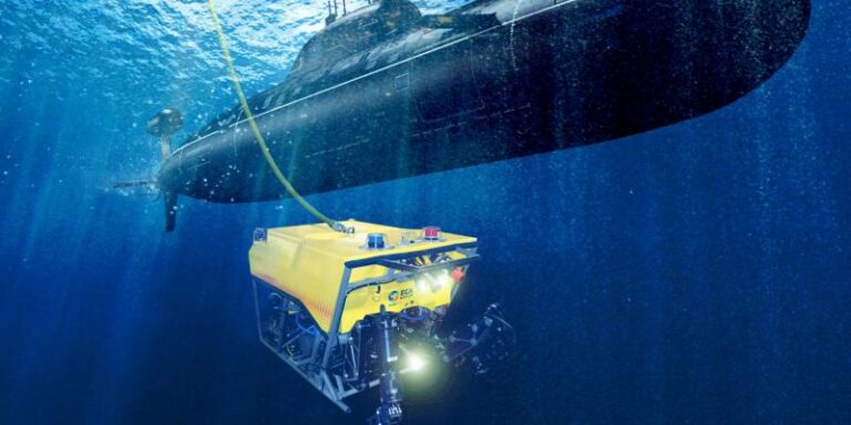 117-800-400-eca-group-rov-assistance-to-submarines-in-distress